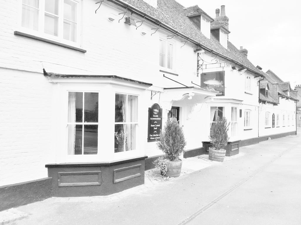 The Bull Hotel Downton  Esterno foto